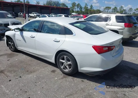 2016 Chevrolet Malibu Ls z USA, uszkodzony, nr VIN 1G1ZB5ST8GF181385